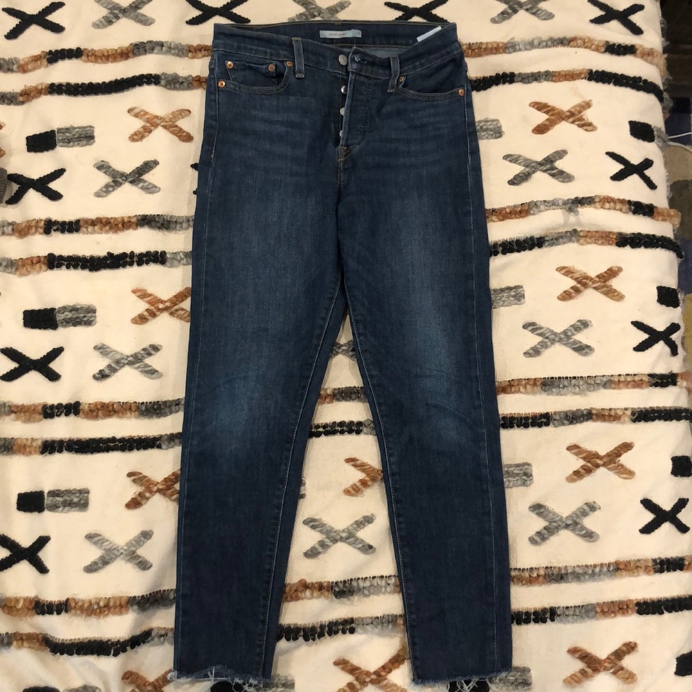 LEVIS Wedgie Straight Jean